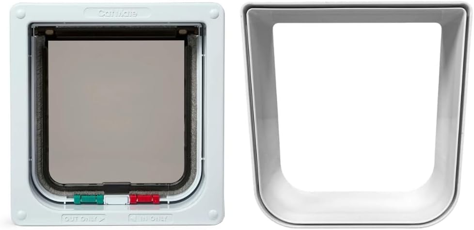 Cat Mate 4-Way-Lock Flap with Liner to 50mm for Small & Average Cats