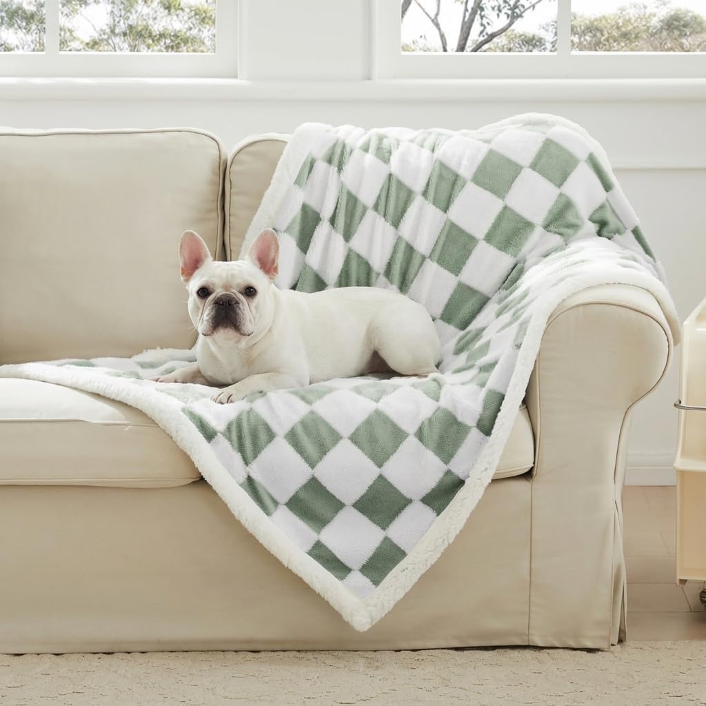 Ohocut Checkered Dog Blanket