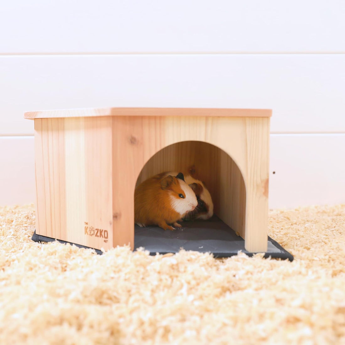 Wooden Guinea Pig Corner Hideout - Hidey for Chinchilla