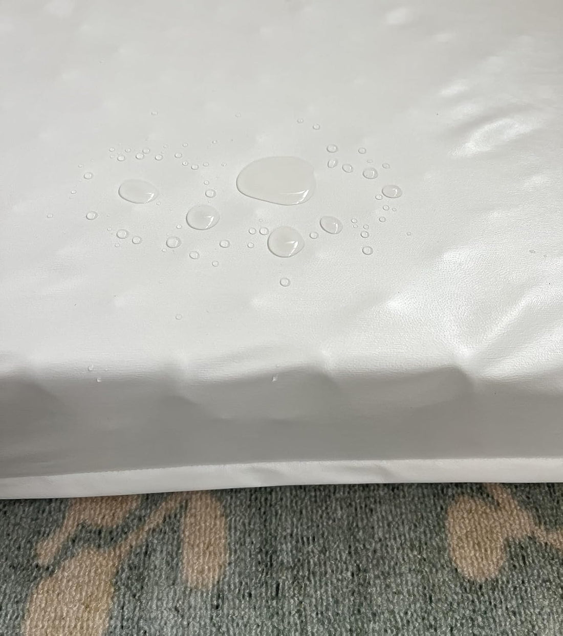 Waterproof Dog Bed Liner with Zipper Replacement 44 x 32 Inch
