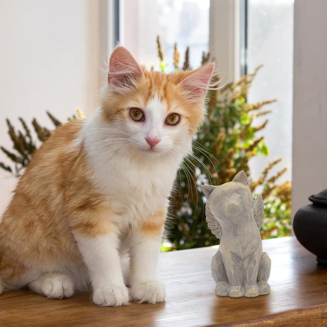 Tsyulog Cat Angel Memorial Figurine, Gray