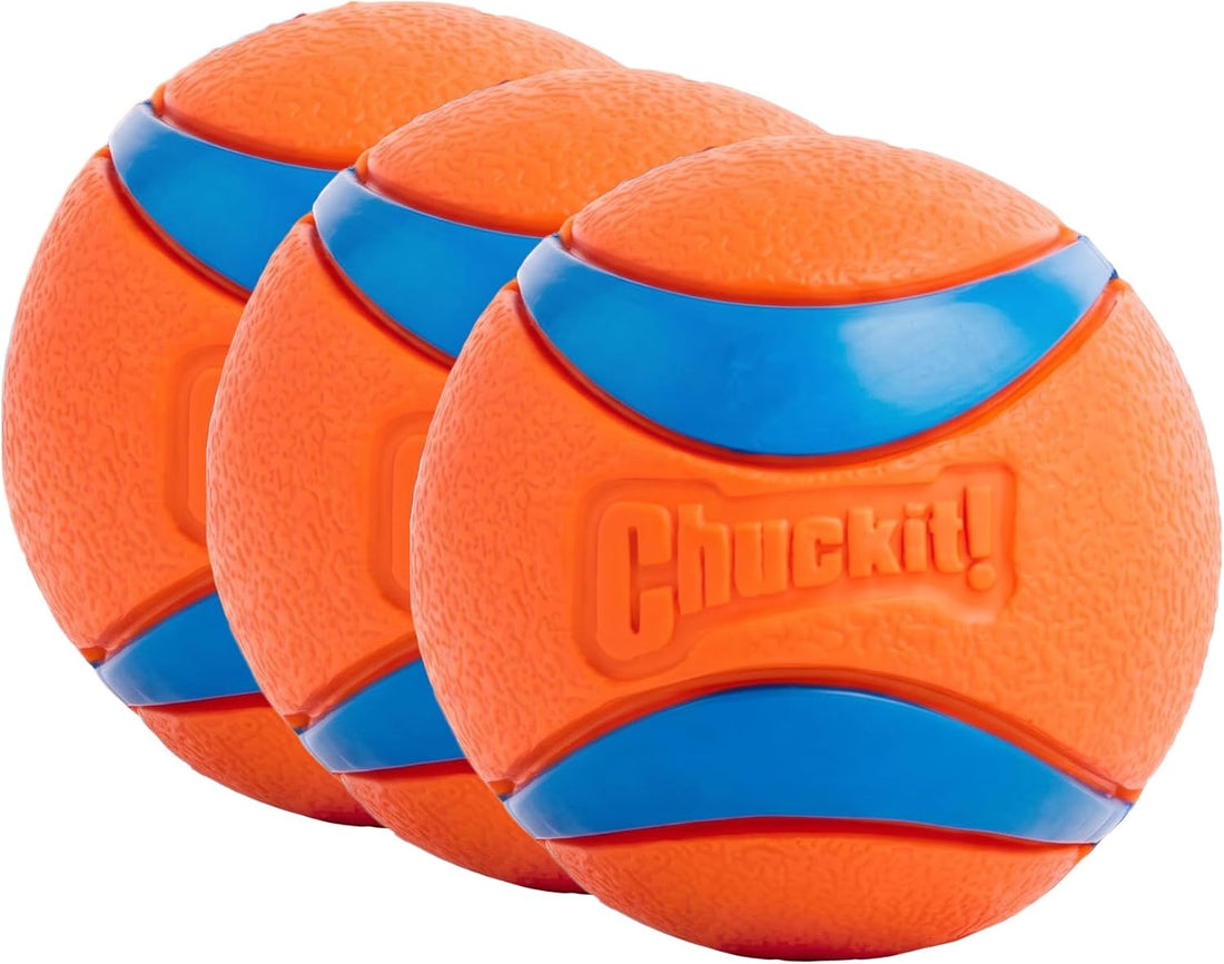 Chuckit! Ultra Rubber Dog Ball, Floating Fetch Toy, Medium 2.5-in