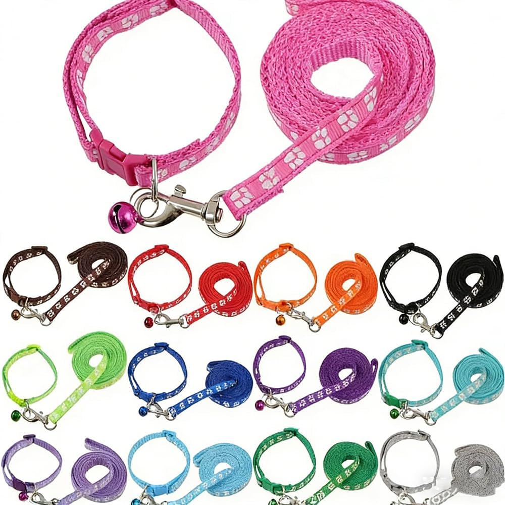 Paw Print Dog Collar Leash Set
