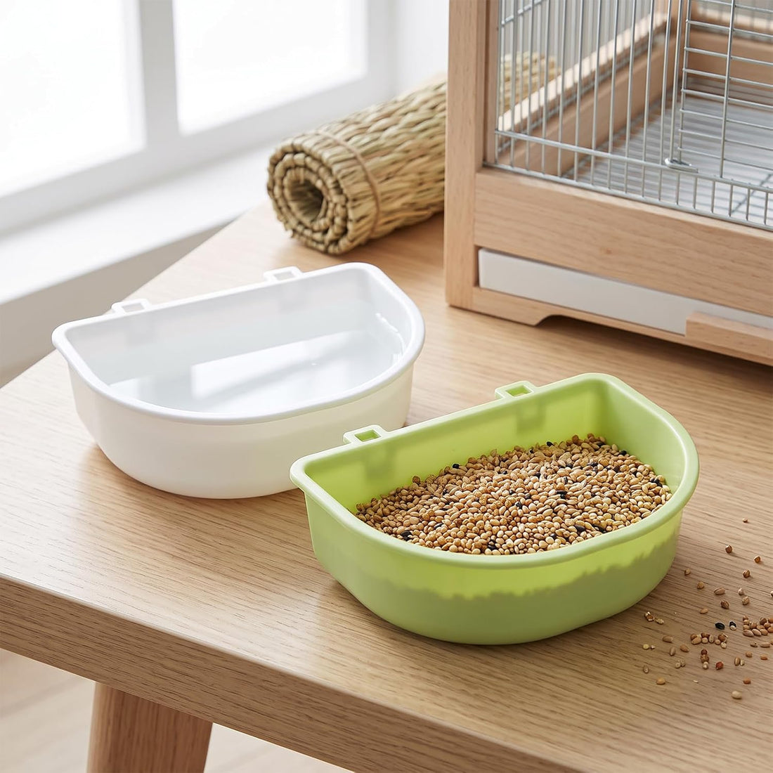 2PCS Pet Carrier Feeder, Hanging Pet Bowl Plastic Cage Cups