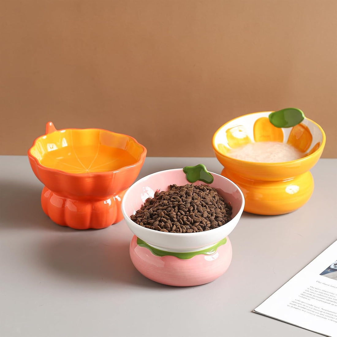 Yeexoxow Ceramic Raised Cat Bowl