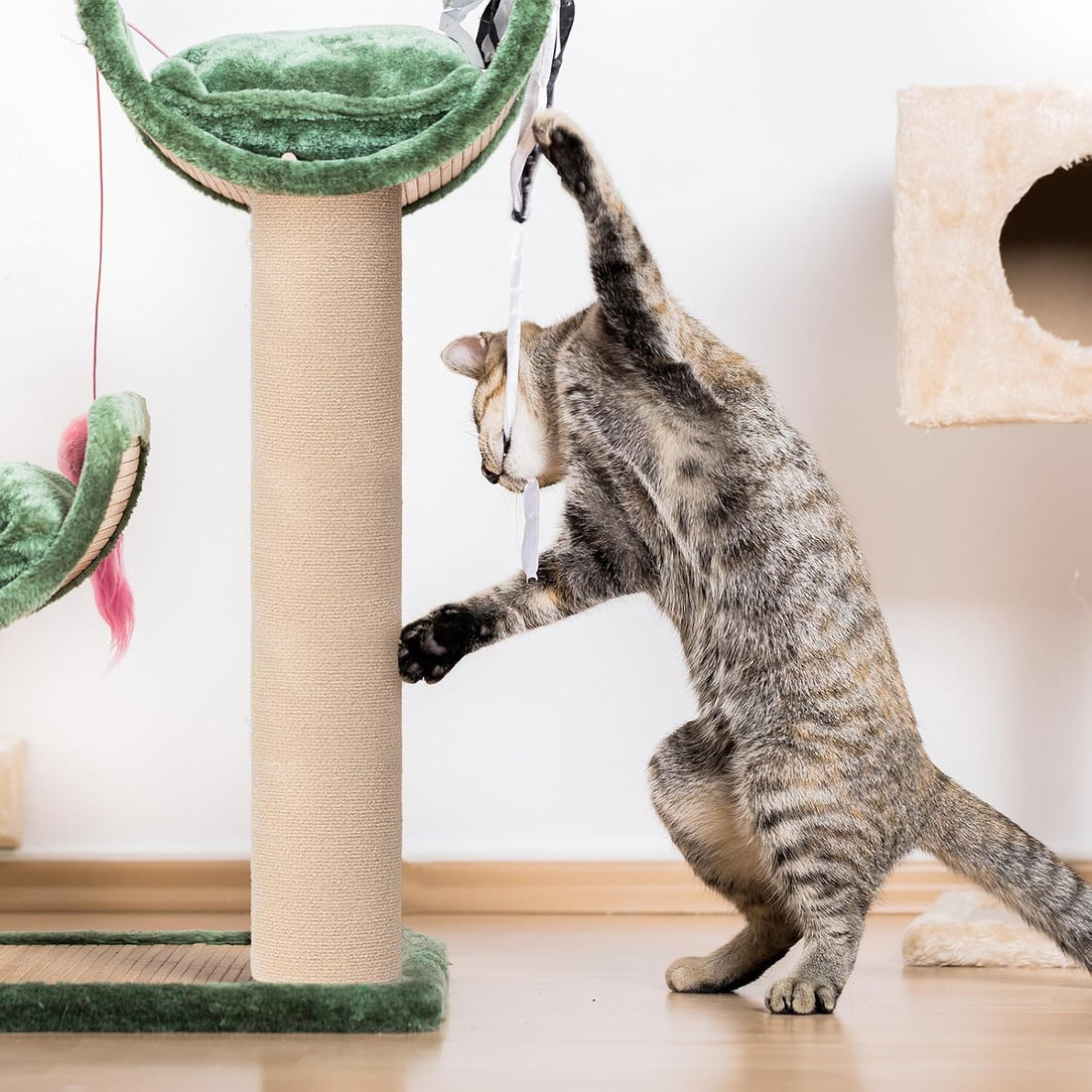 Cat Carpet remnants Cat Scratching Mat Trimmable Self-Adhesive Carpet