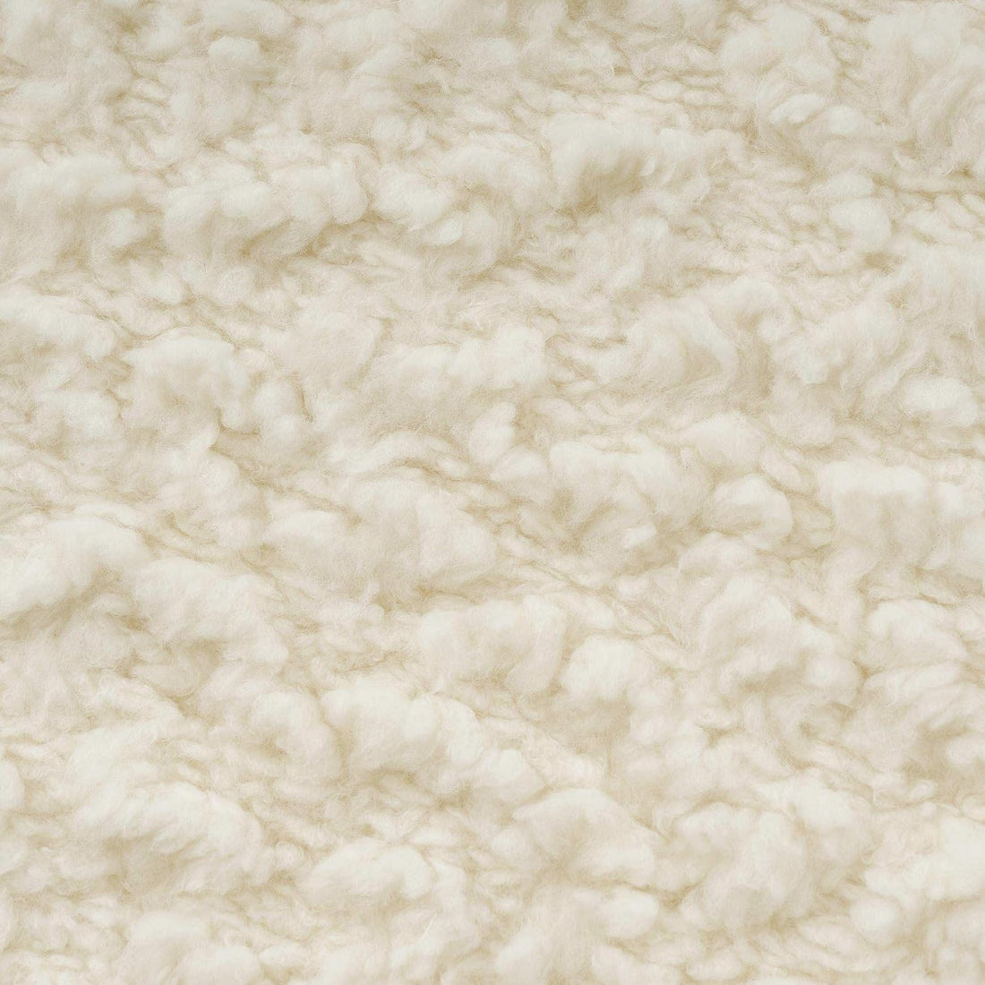 UGG Shira Pet Throw, Reversible, 50" x 40", White (Snow)