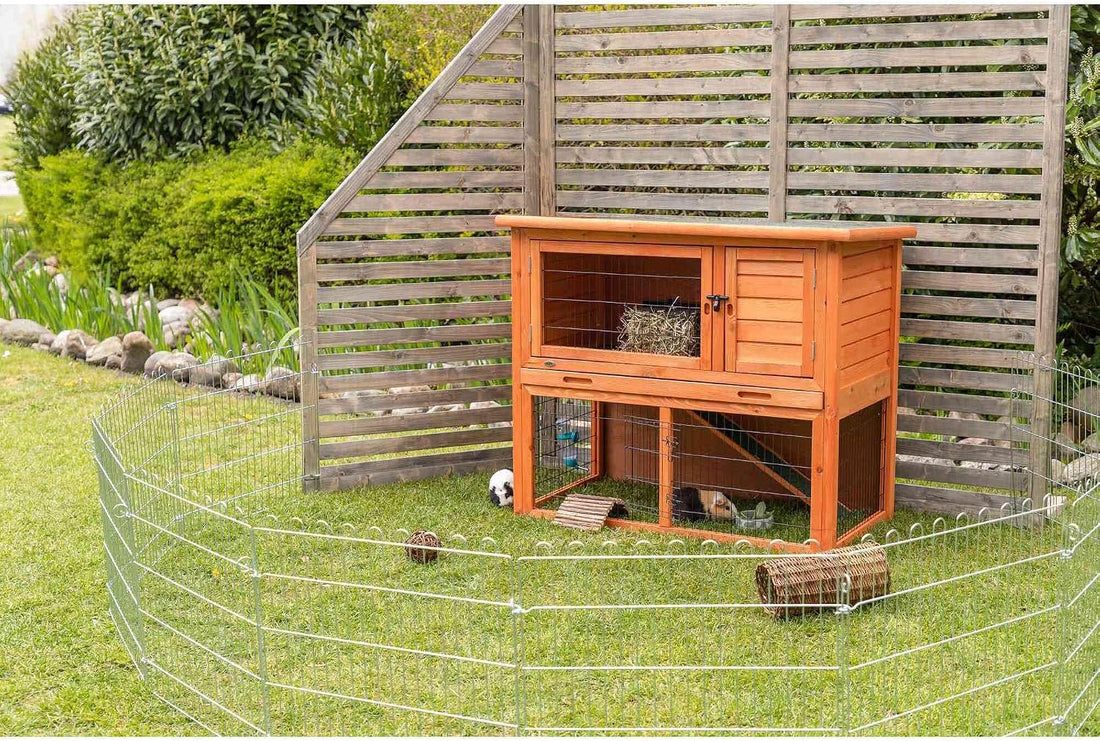 TRIXIE natura Outdoor Rabbit Hutch with Run