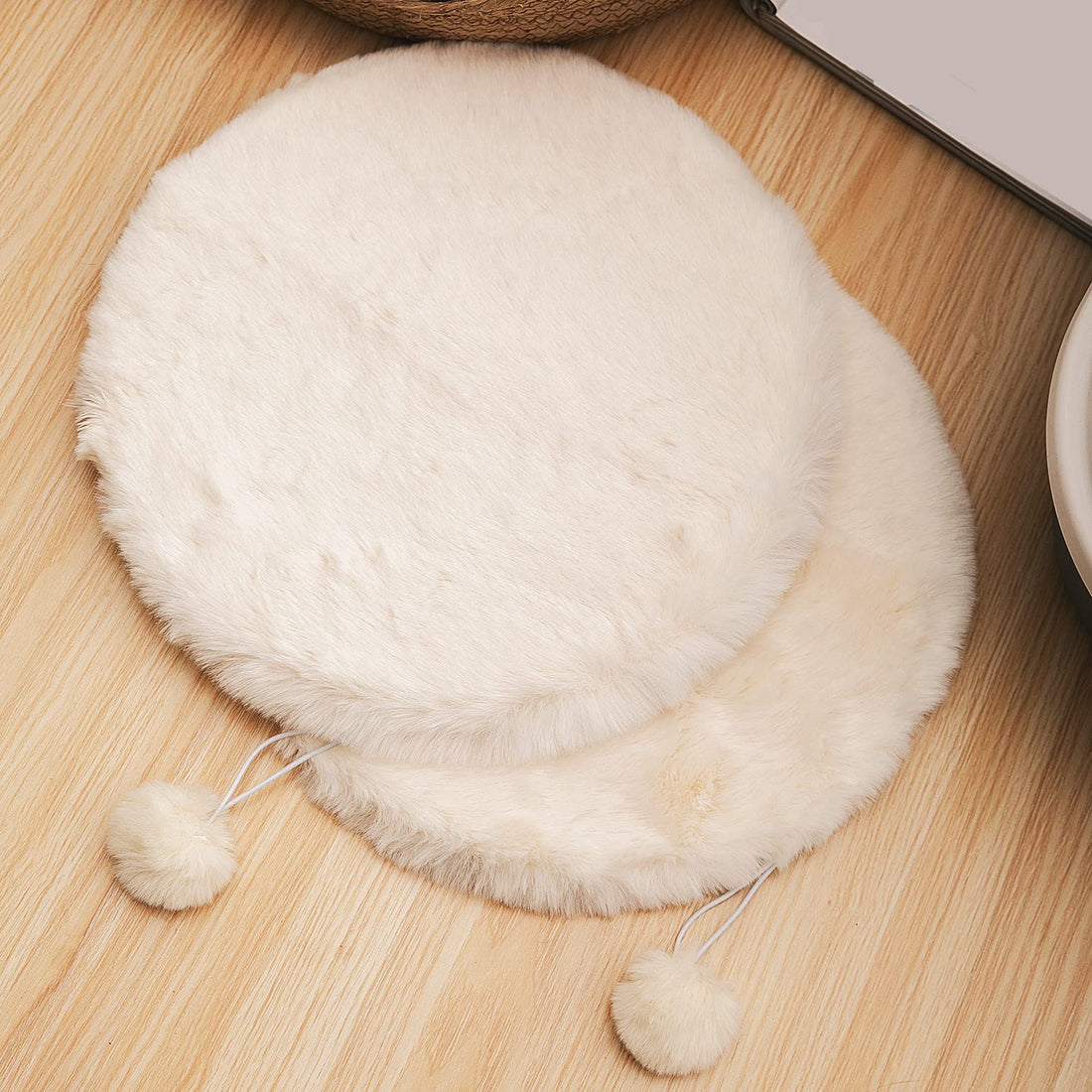 SHENGOCASE Faux Fur Pet Cushion Pad