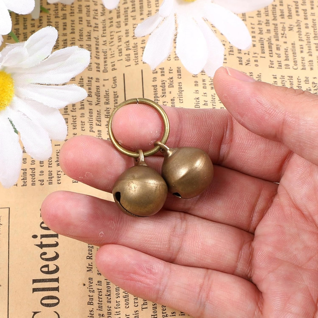 Qulkws 4 Pcs Dog Collar Bells, Bells for Cat Collars