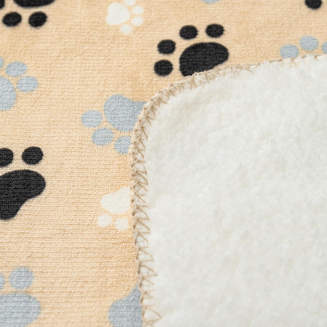 AIWEK Dog Blankets Waterproof Pet Blanket Paw Printing Super Soft