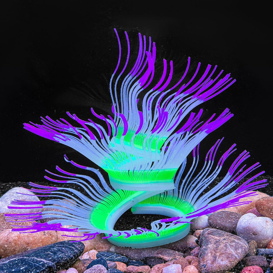 Soft Silicone Glow-in-Dark Anemone with Natural Water Motion