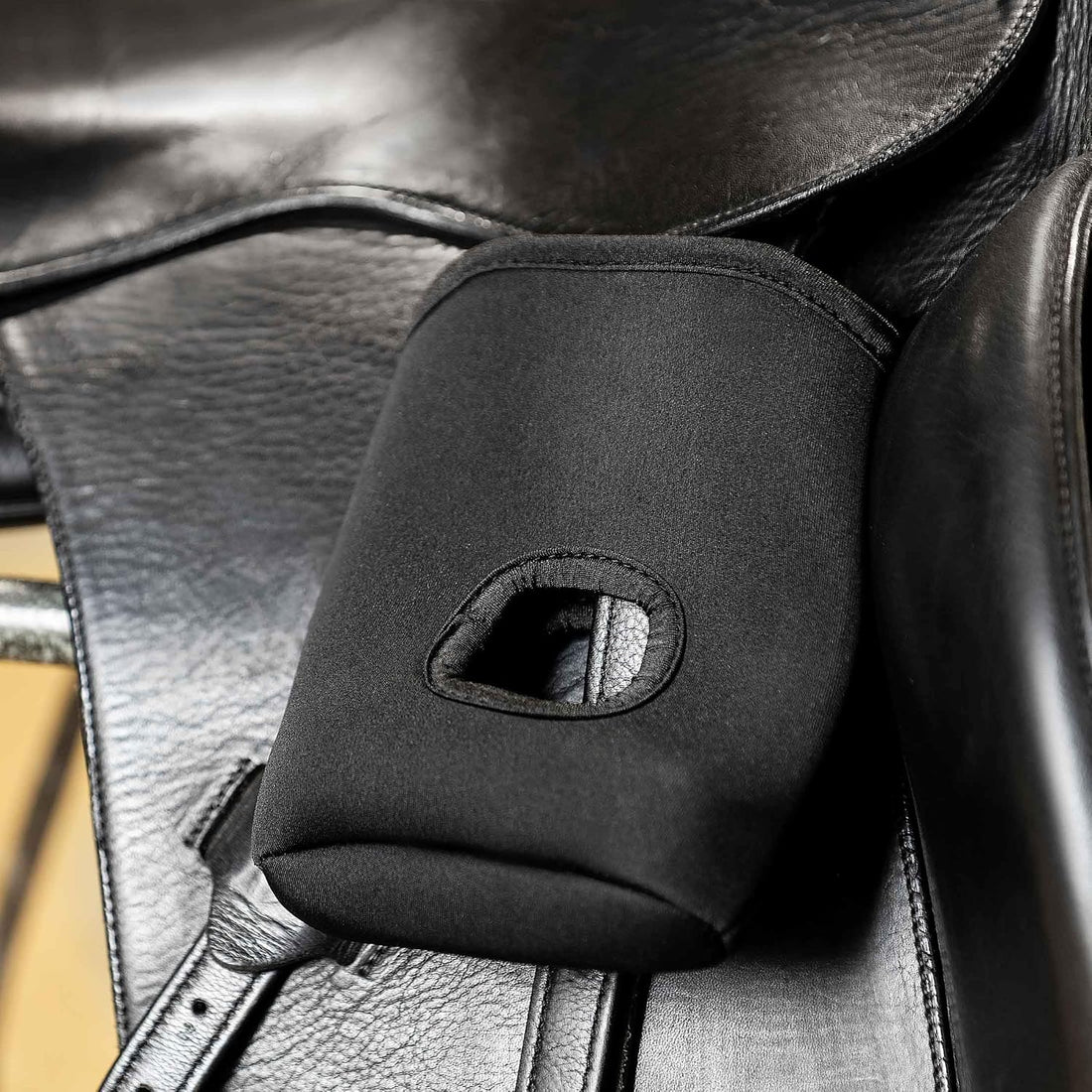 Horze Soft Neoprene 6.3" x 8" Stirrup Covers | Protect Your Saddle