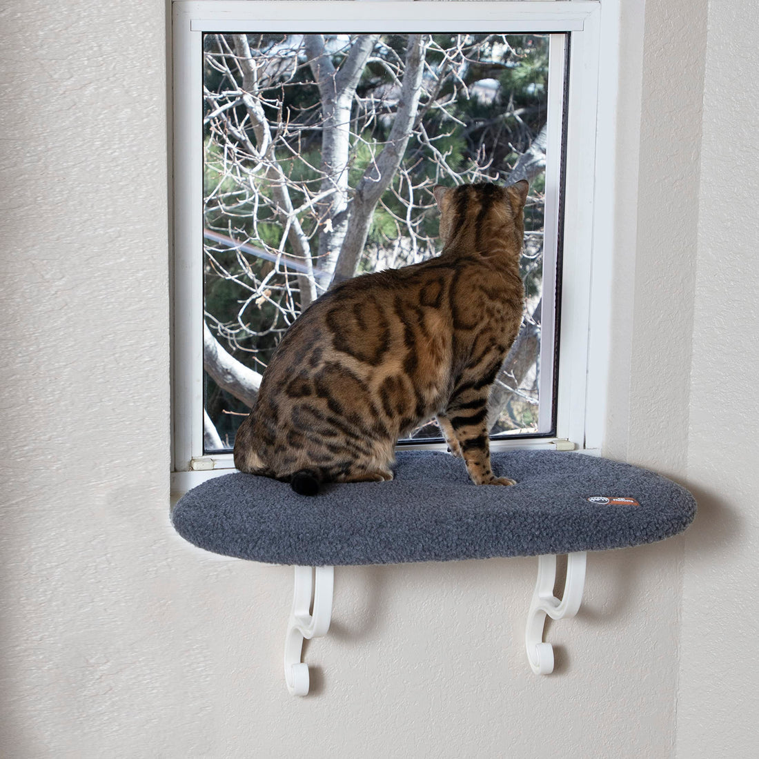 K&H Pet Products Kitty Sill Cat Window Perch for Large Cats