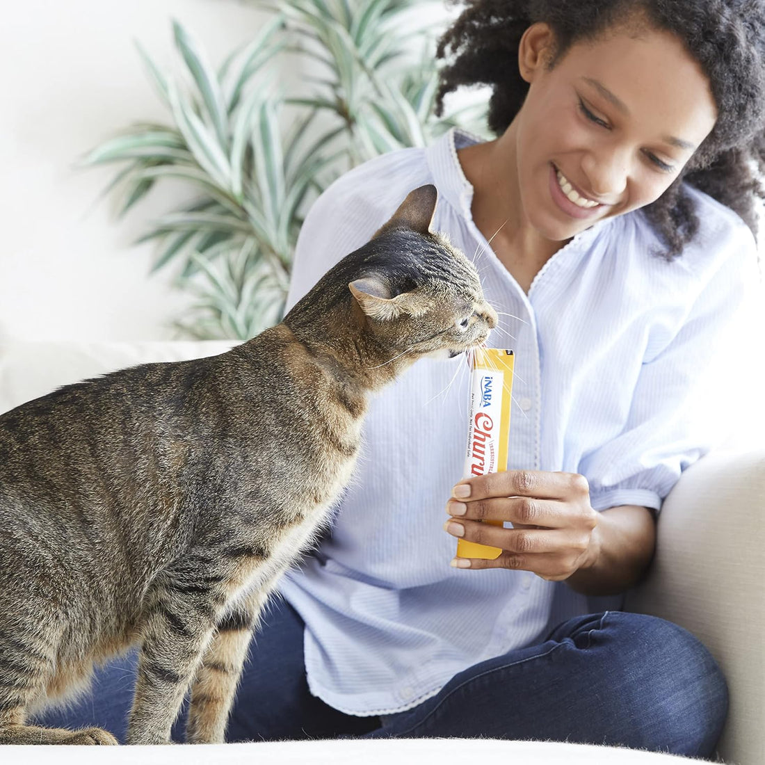 INABA Churu Lickable Purée Natural Cat Treats - Tuna Recipe