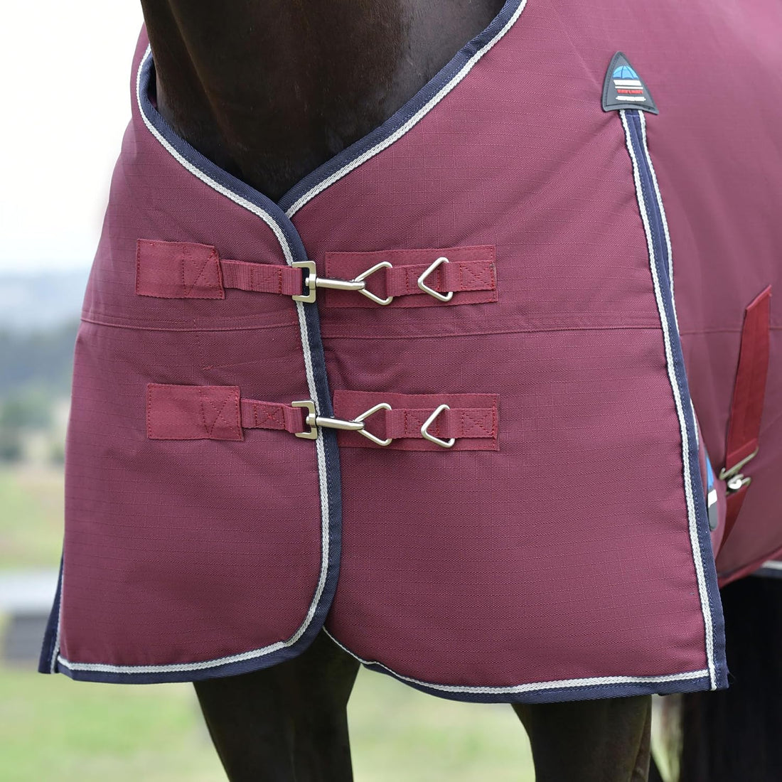 WeatherBeeta ComFiTec Essential Turnout 100g, Navy/Burgundy, 81"
