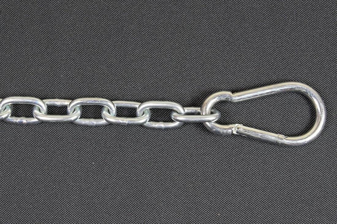 Bushwhacker Chew Proof Truck Bed Dog Tether Chain for SUV and UTV