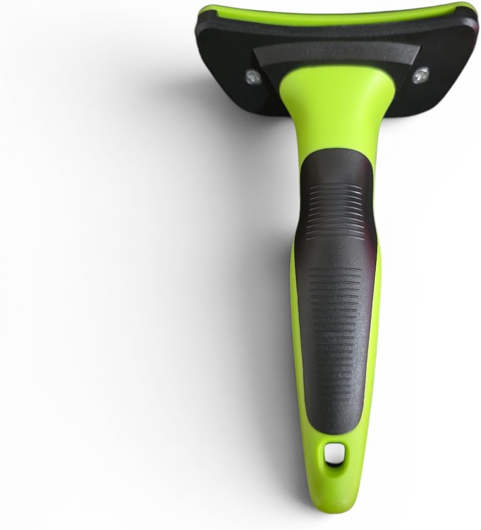 Deshedding Brush for Dogs & Cats