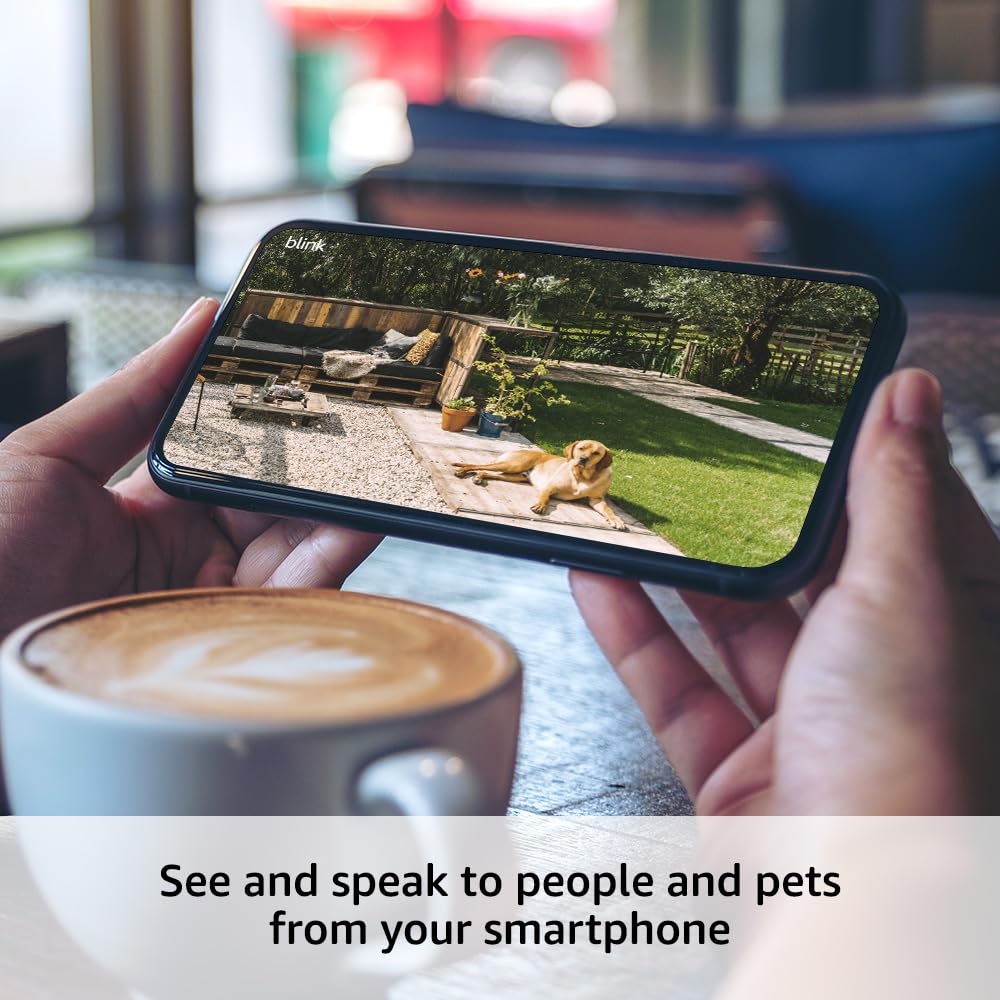 Blink Outdoor 4 – Wireless smart security camera, two-year battery