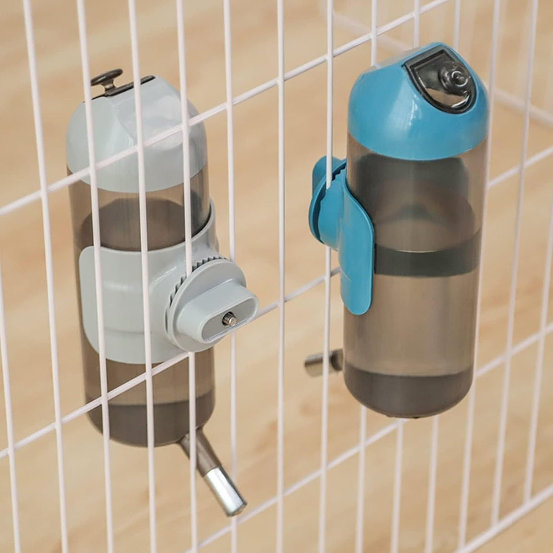 Pet Water Bottle Hanging Dog Water Dispenser Kennel Drinker Kettle