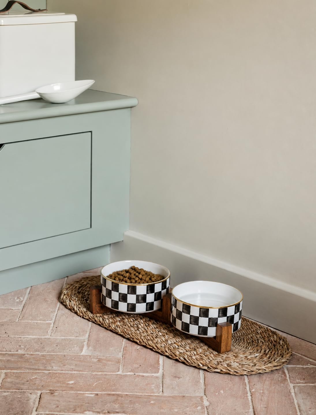 Ceramic Checkered Dog Bowls for Medium Dogs