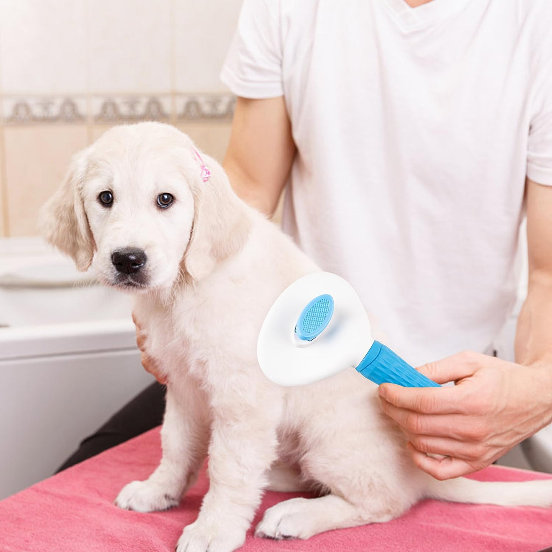 Depets Self Cleaning Slicker Brush