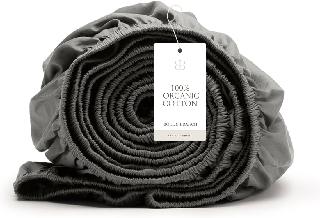 BOLL & BRANCH Signature Hemmed Fitted Sheet