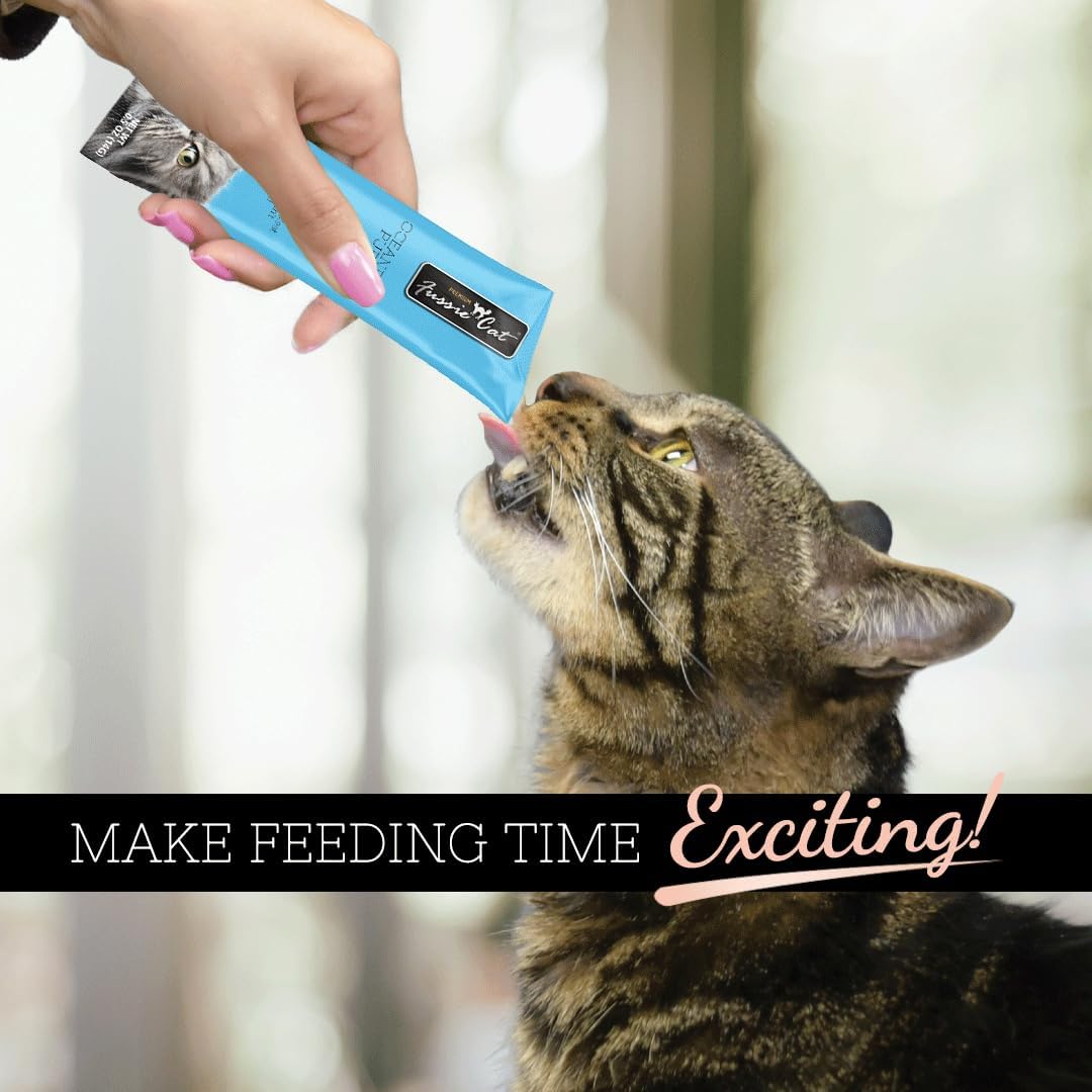Fussie Cat Premium Ocean Fish Puree, Lickable Cat Treats, 0.5oz x4