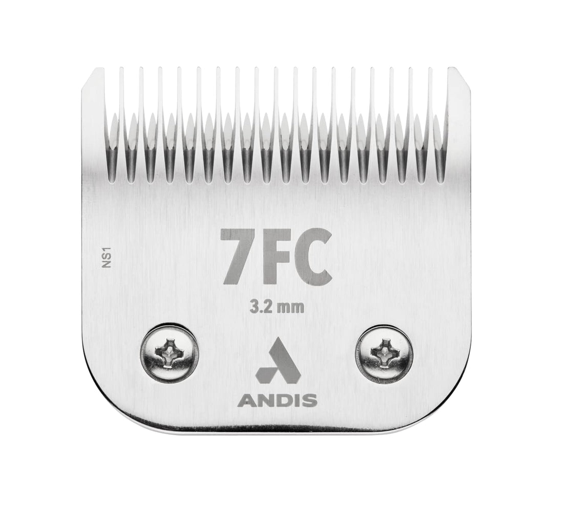 Andis 72605 Ceramicedge Detachable Carbon Infused Steel Pet Clipper