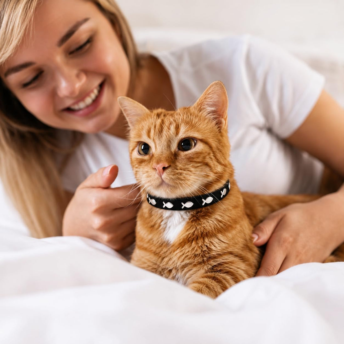Joansan Leather Cat Collars, Elastic Strap Safety Collars Fish 2-Pack