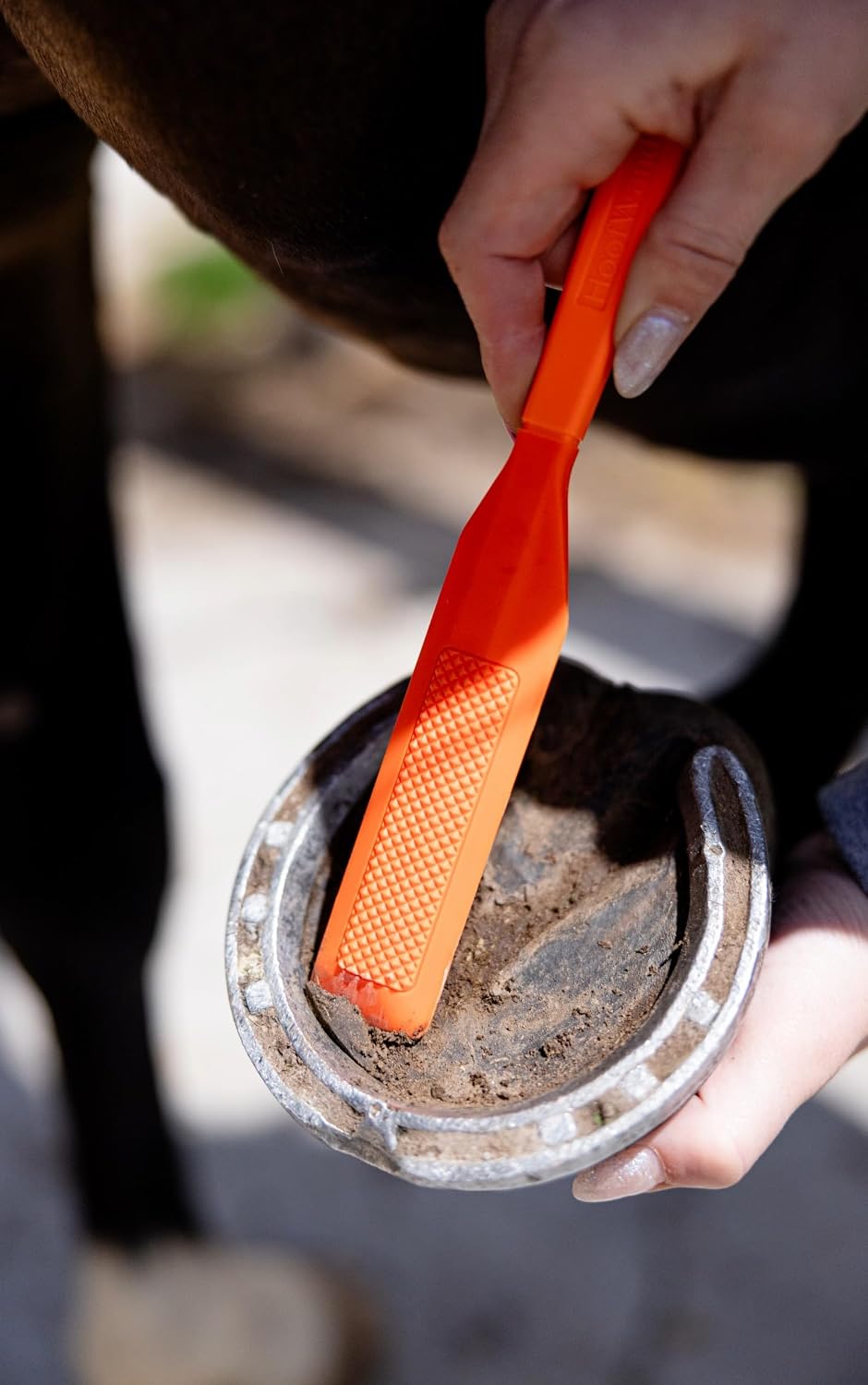 HoofWand • Horse Grooming Supplies for Daily Cleaning & Maintenance