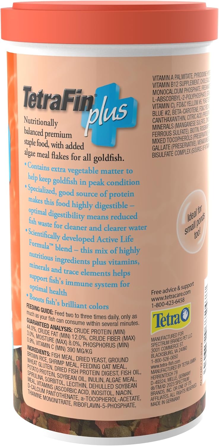 Tetra TetraFin Plus Goldfish Flakes Fish Food with Algae, 7.06 oz
