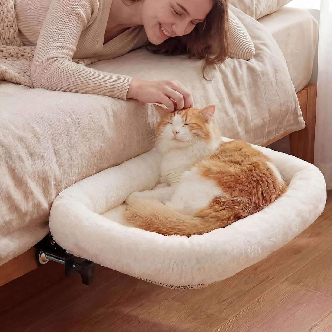 Lewtemi Bedside Pet Bed, Hanging Cat Hammock Attached to Bed or Desk