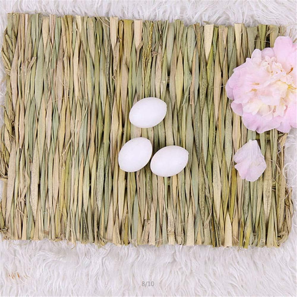 Hamiledyi Grass Mat Woven Bed Mat for Small Animal Bunny Bedding
