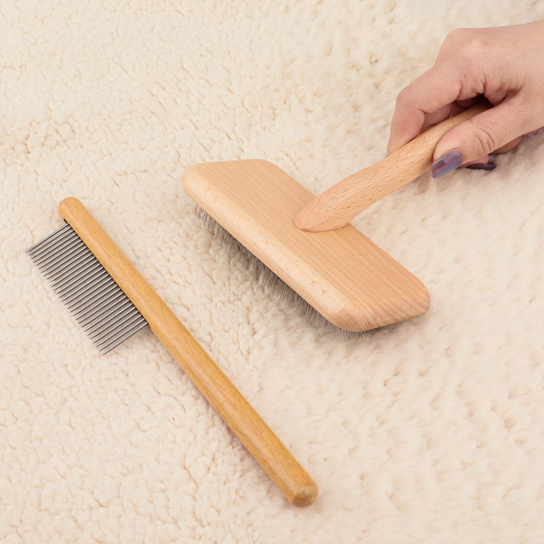 Haetyieh Sheepskin Wool Brush