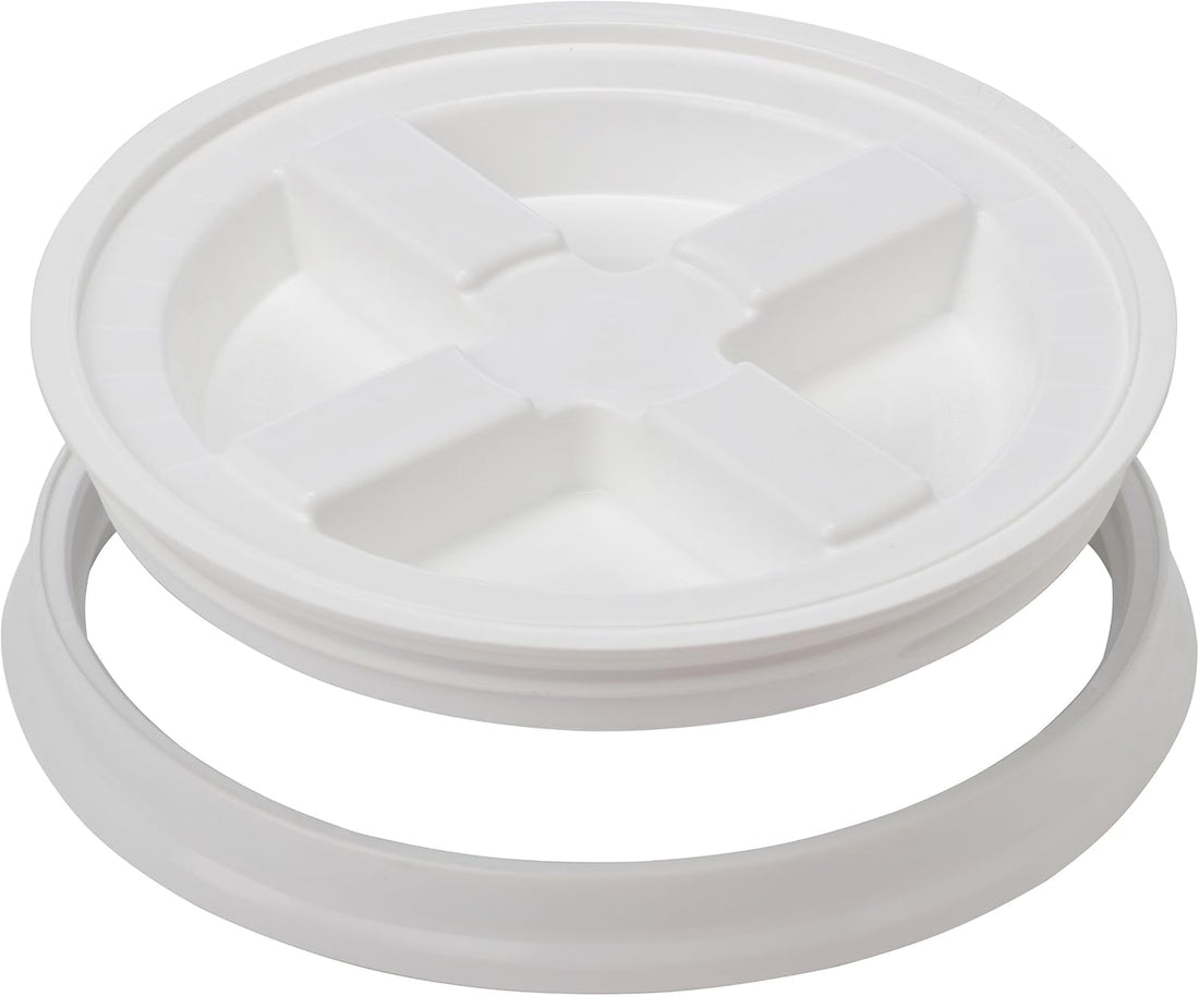 Gamma2 Gamma Seal Lid for Utility Buckets - Fits 3.5, 5