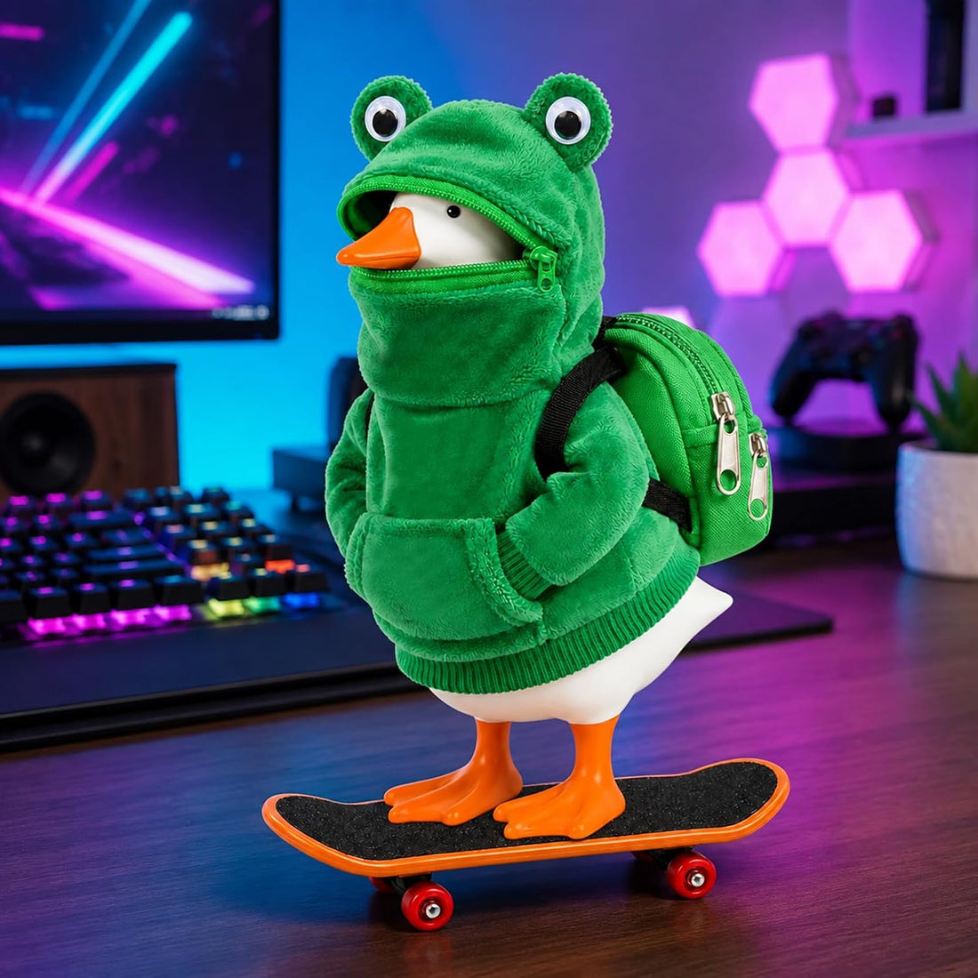 Desk Goose Outfits 7 Inches, 3-Piece Set with Hoodie, Backpack