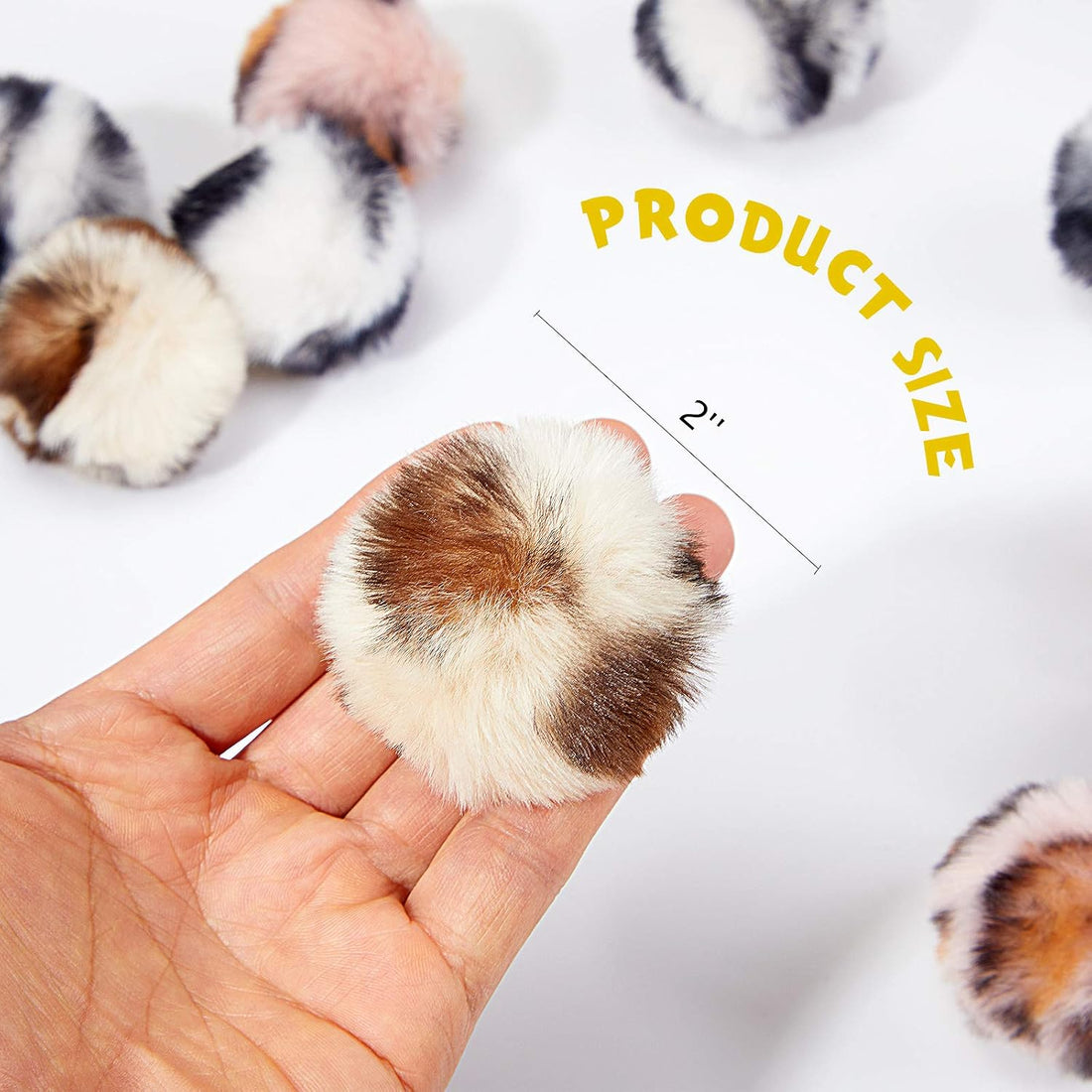 Weewooday 12 Pcs Large Fuzzy Cat Pom Pom Balls Plush Toys