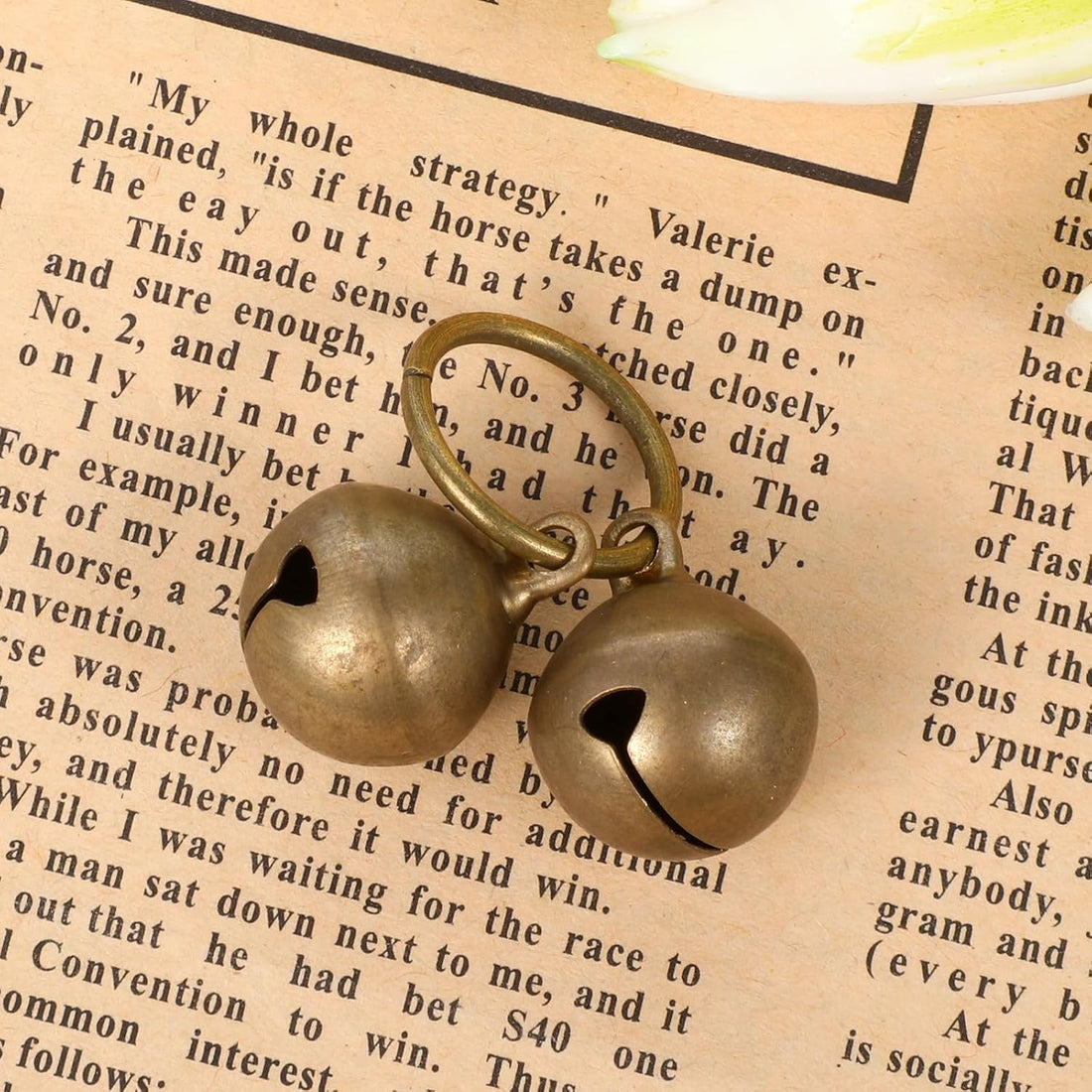 Qulkws 4 Pcs Dog Collar Bells, Bells for Cat Collars