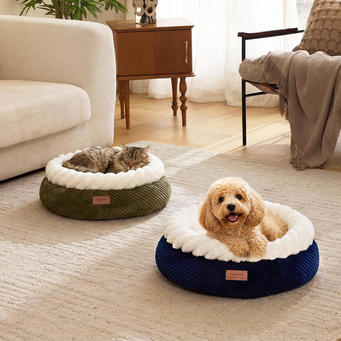 FUKUMARU Cute Round Cat Bed, Calming Donut Small Dog Beds, Washable
