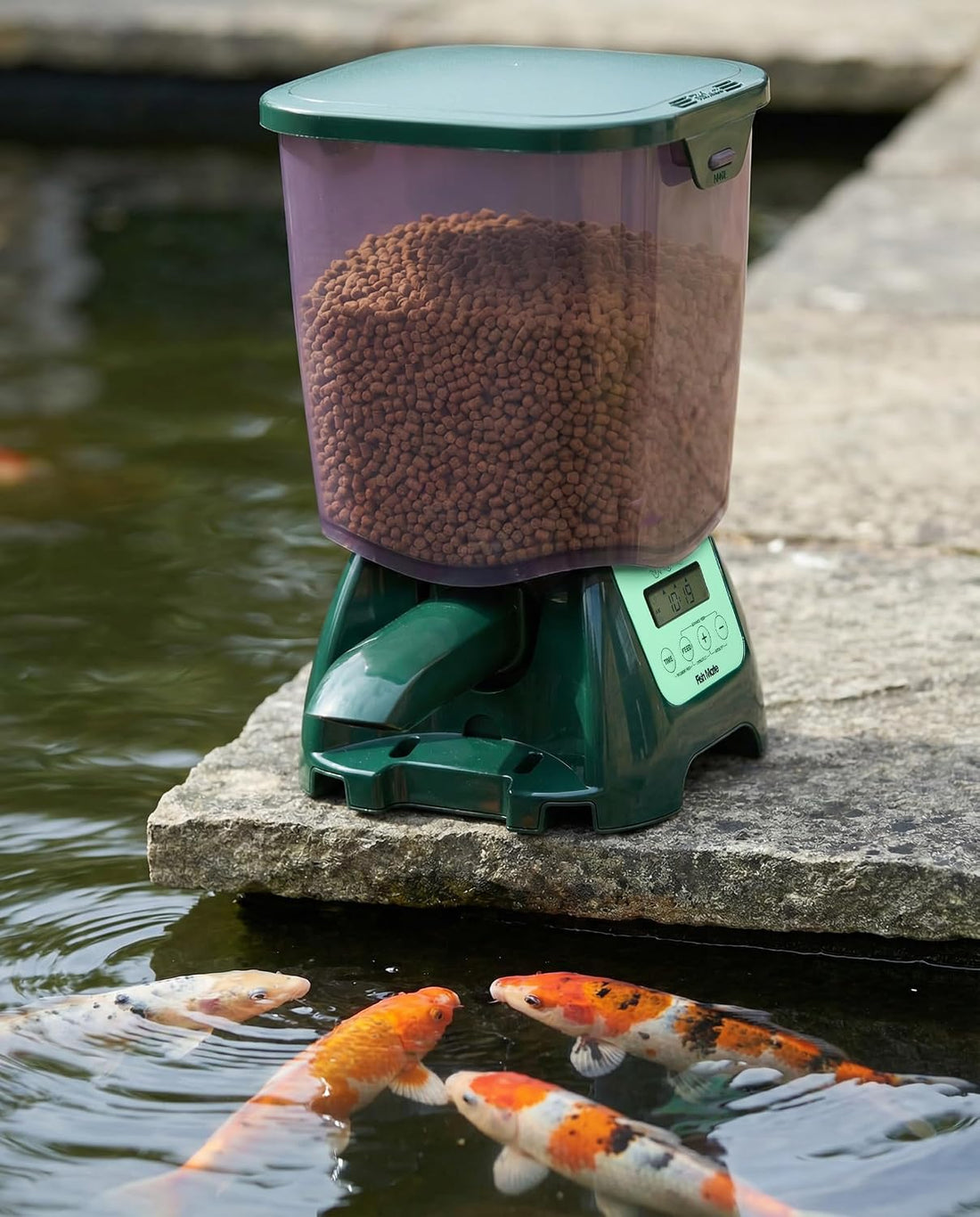 Fish Mate P7000 Automatic Pond Fish Feeder, 7 Litre Capacity