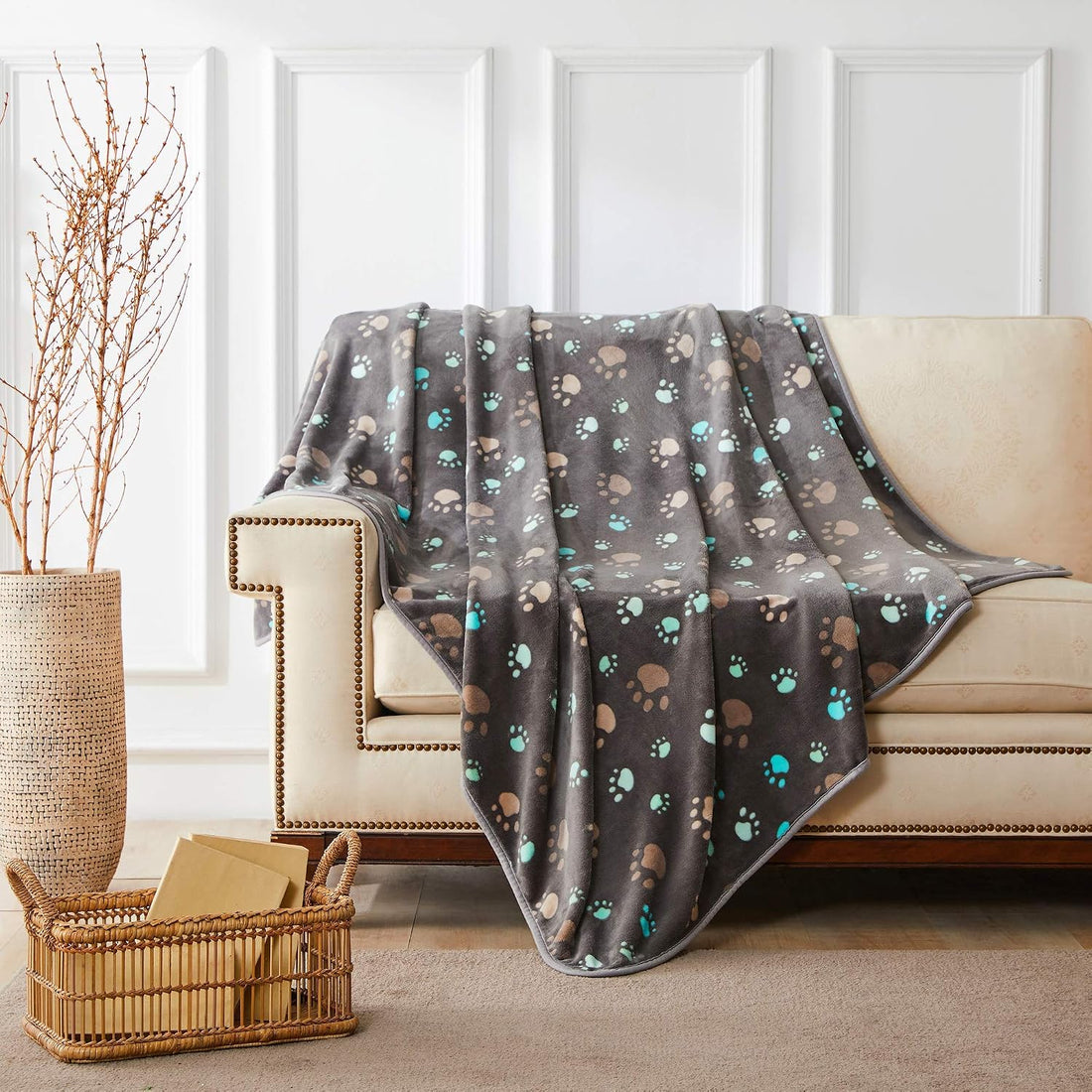 Allisandro 350 GSM Super Soft and Premium Fuzzy Flannel Fleece Pet