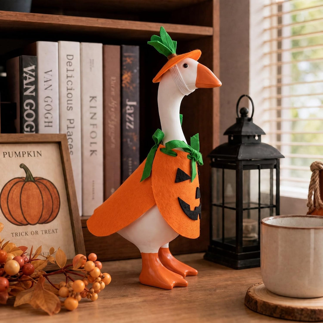 Halloween Pumpkin Clothes for 7 Inch Desk Goose