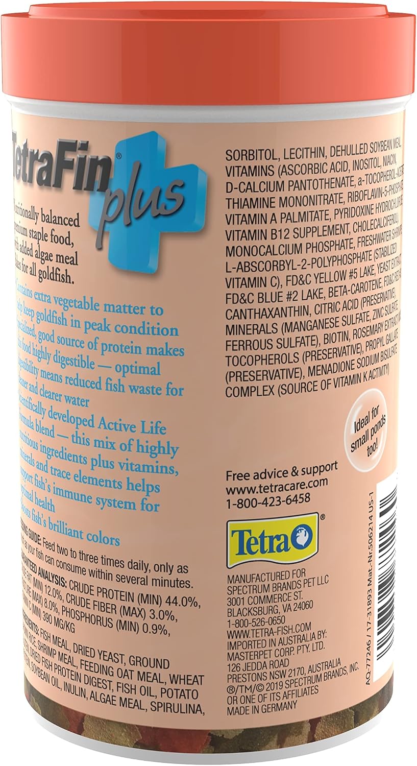 Tetra TetraFin Plus Goldfish Flakes Fish Food with Algae, 7.06 oz