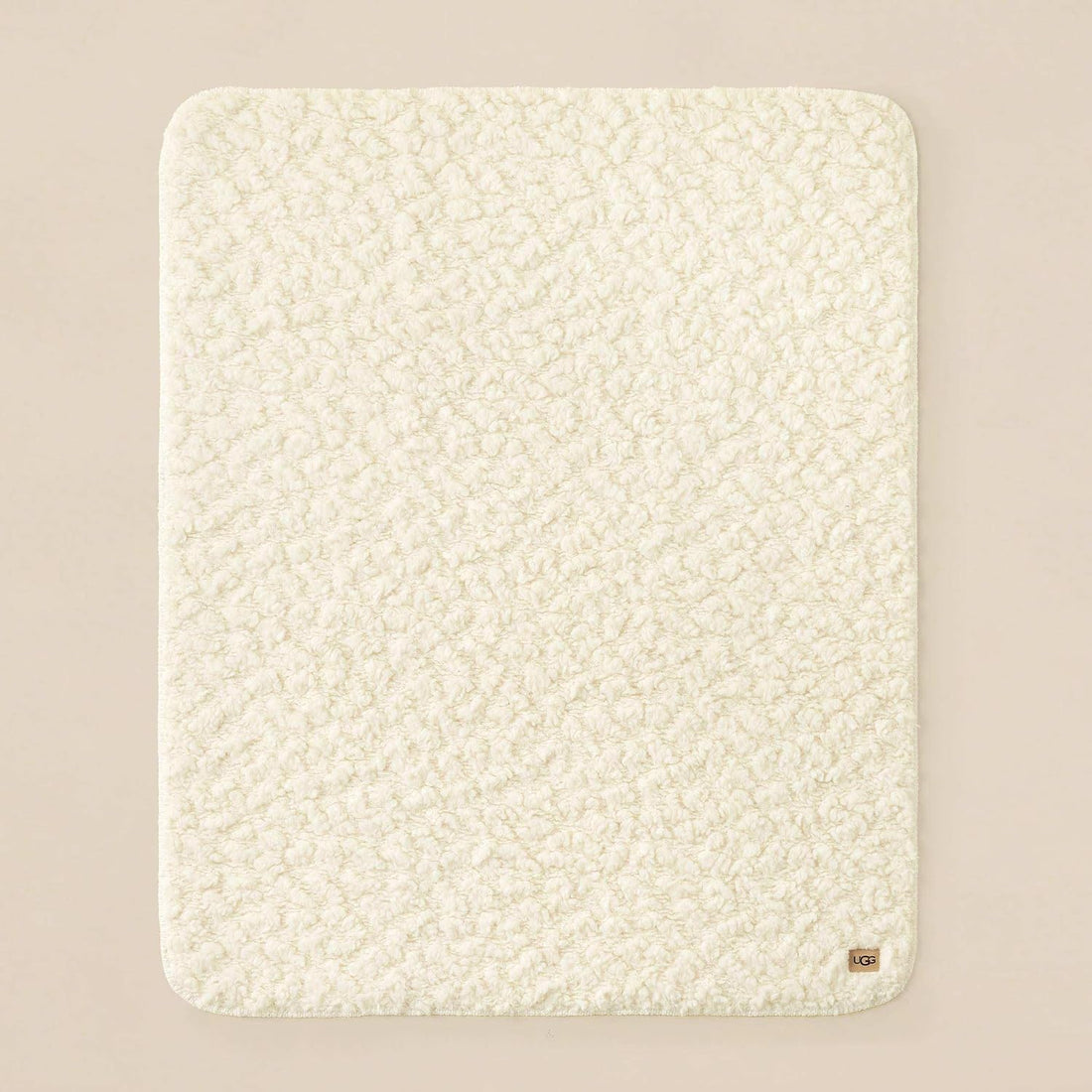 UGG Shira Pet Throw, Reversible, 50" x 40", White (Snow)