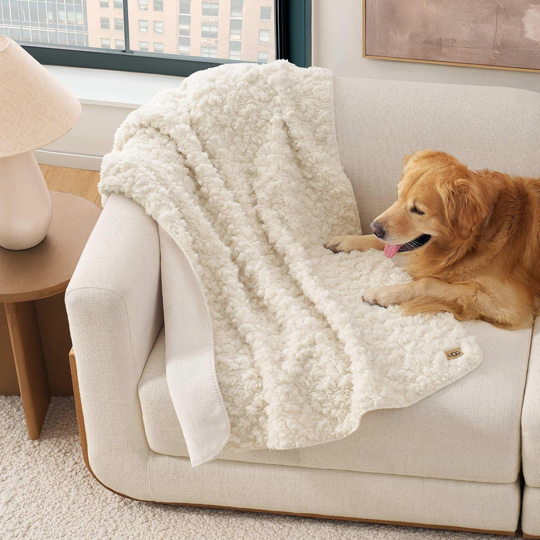 UGG Shira Pet Throw, Reversible, 50" x 40", White (Snow)